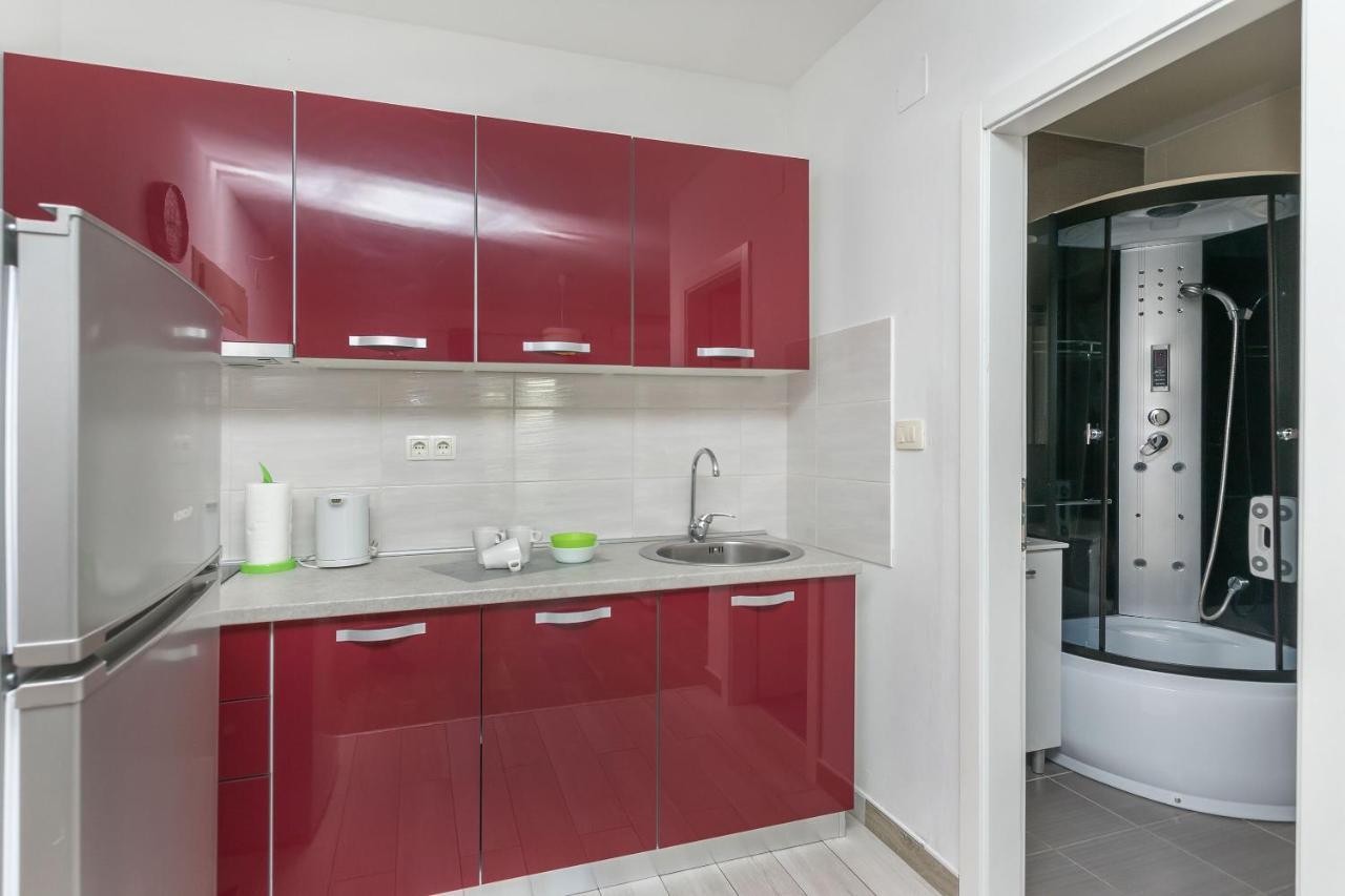 Apartments Lorenzo Lokva Rogoznica Extérieur photo
