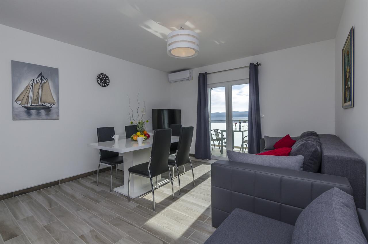 Apartments Lorenzo Lokva Rogoznica Extérieur photo